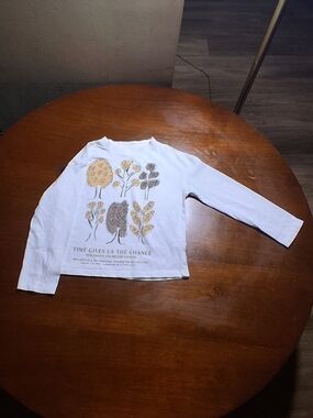 Zara White Long-Sleeve Tee with Tan and Gray Tree Graphics